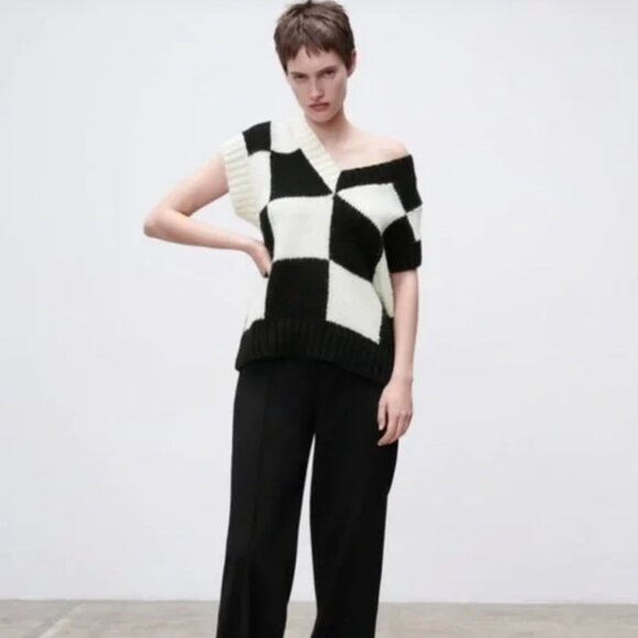 Zara PLAID KNIT VEST - Picture 4 of 10